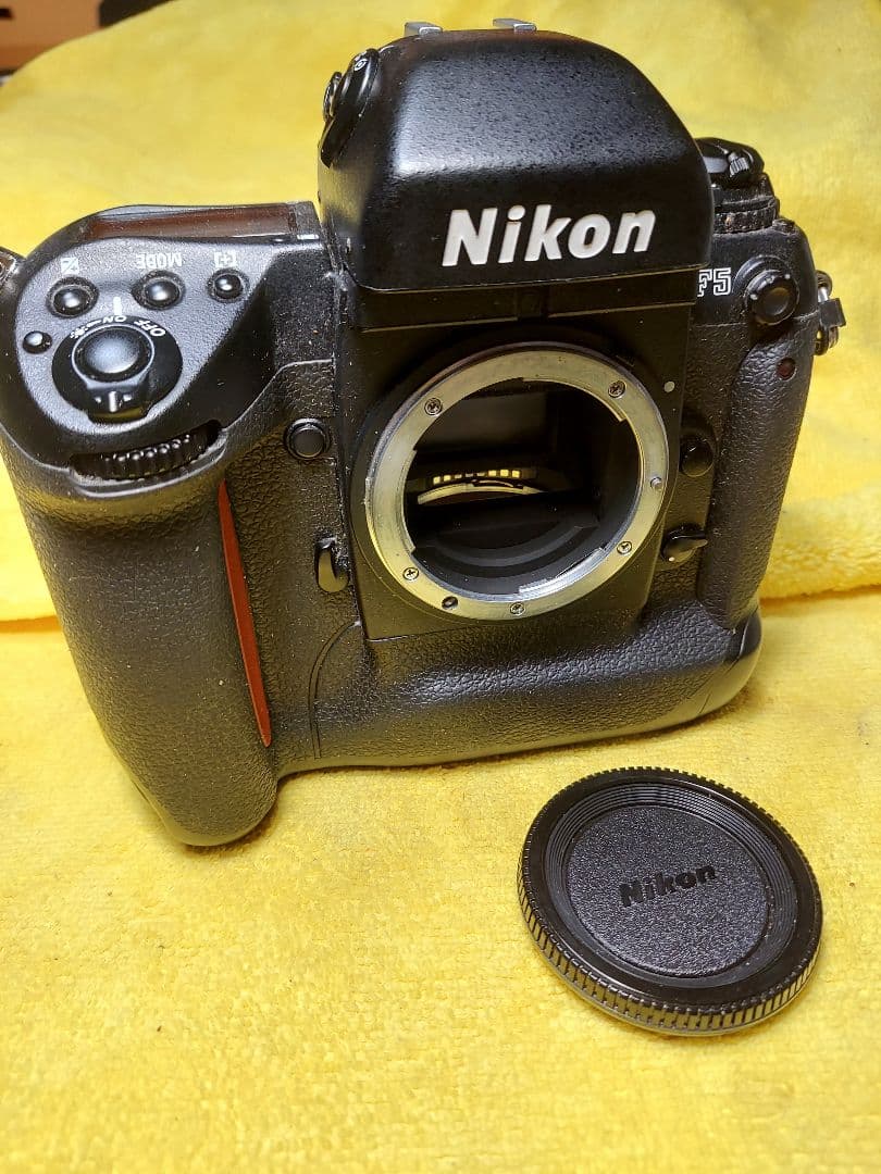 Nikon F5 一眼レフフィルムカメラ　元箱付 美品