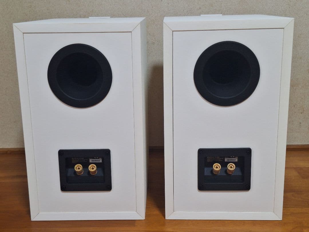 【catdog】KEF Q350 スピーカー ホワイト