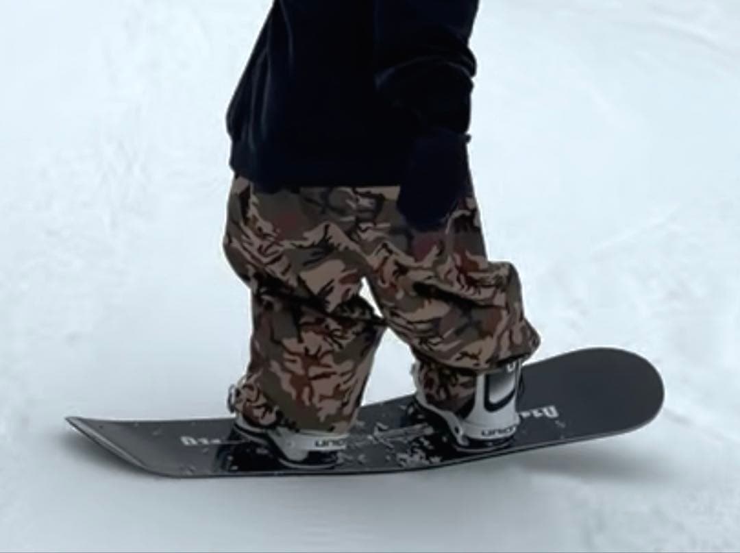 libelice リベリス　スノボ　ウェア　グラトリ