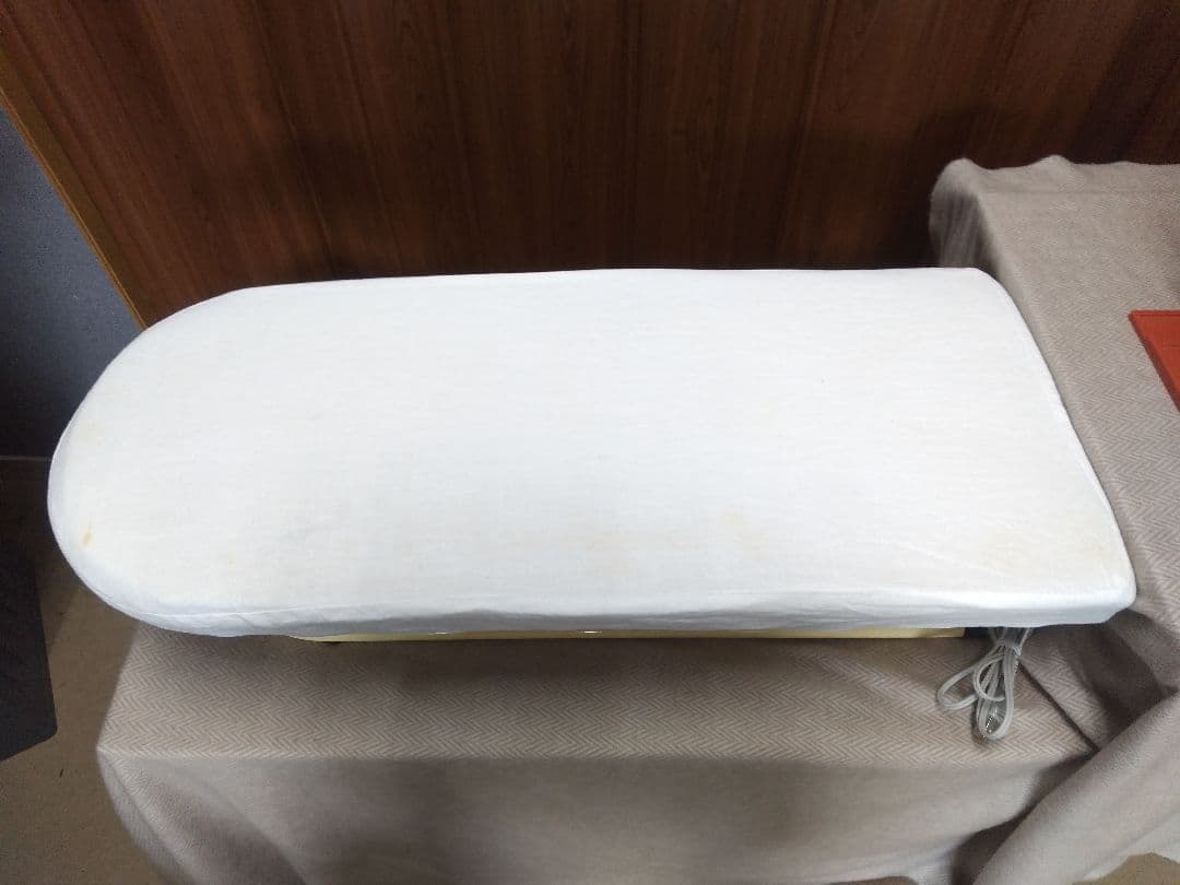 ナオモトスーパーポンプとHYS-410Pアイロンとバキューム付きアイロン台