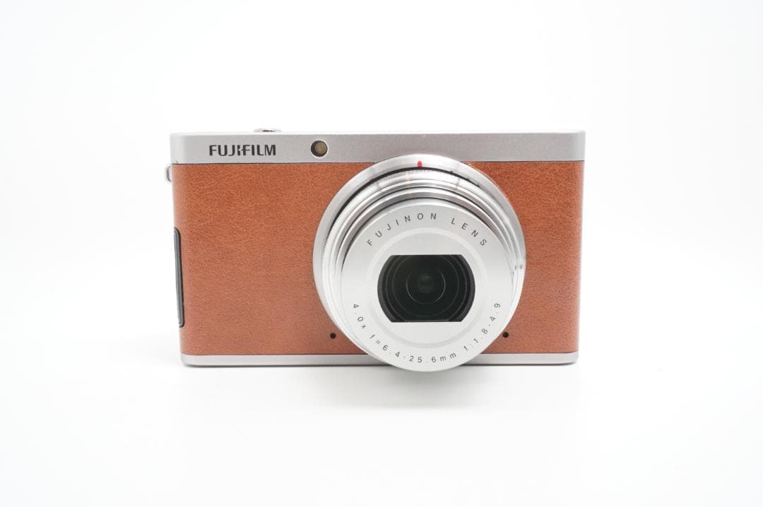 【美品】FUJIFILM XF1 ブラウン デジカメ 充電器 SDカードセット