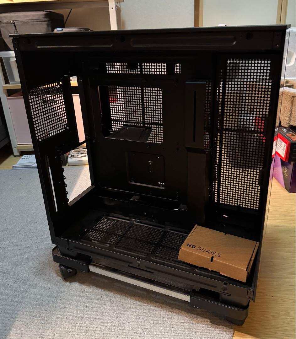 【値下げ中】NZXT h9 Flow (2023)
