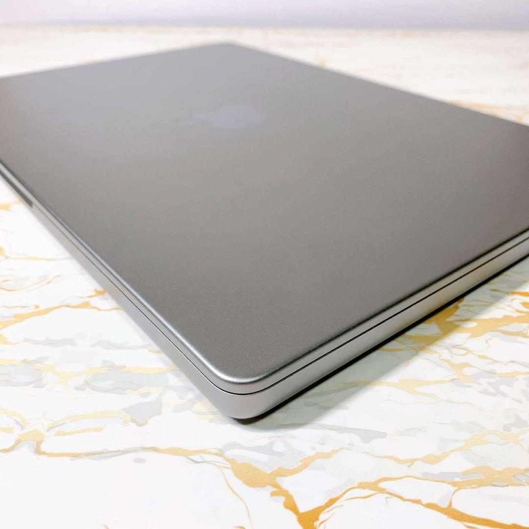 2021 MacBook PRO M1MAX 14インチ メモリ64GB 1TB