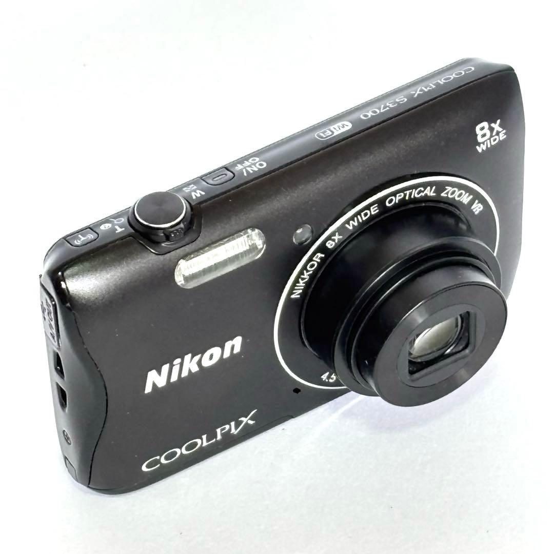 【美品】Nikon coolpix S3700 ニコン　デジカメ　SDカード付