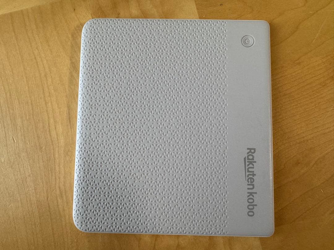 Kobo Libra Colour 電子書籍リーダー　ホワイト