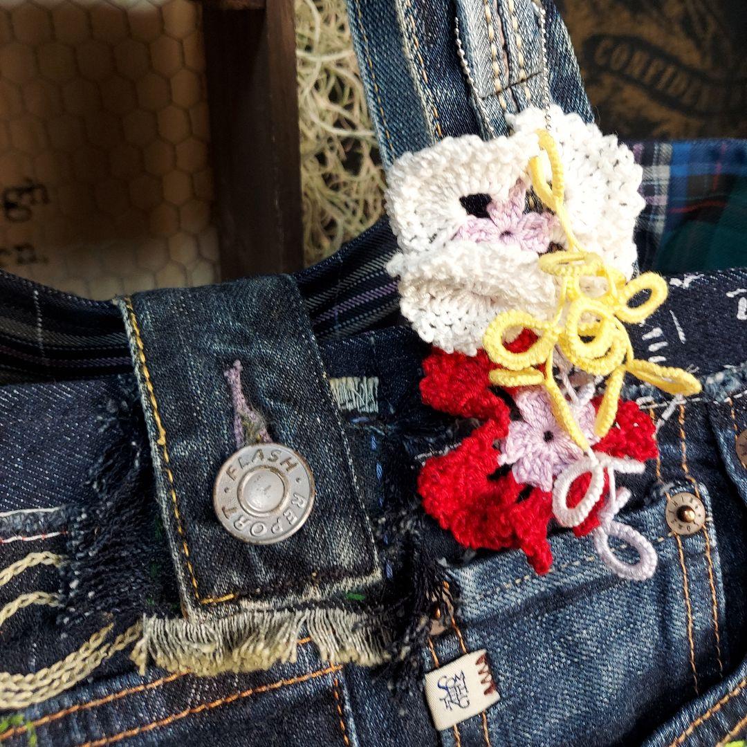 【ぽこぽん】大きな刺繍デニムバック　No.637　デニムリメイク