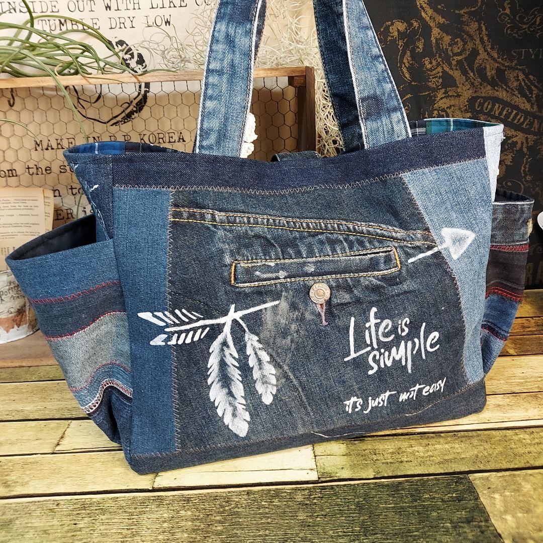 【ぽこぽん】大きな刺繍デニムバック　No.637　デニムリメイク