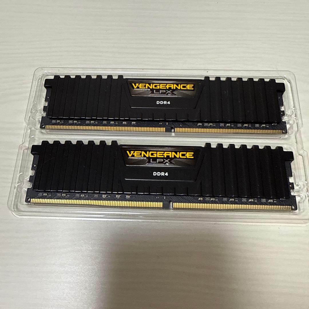 Vengeance LPX DDR4 メモリ 64GB (32GB x 2)