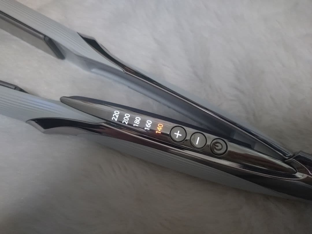 ReFa ストレートアイロン 白