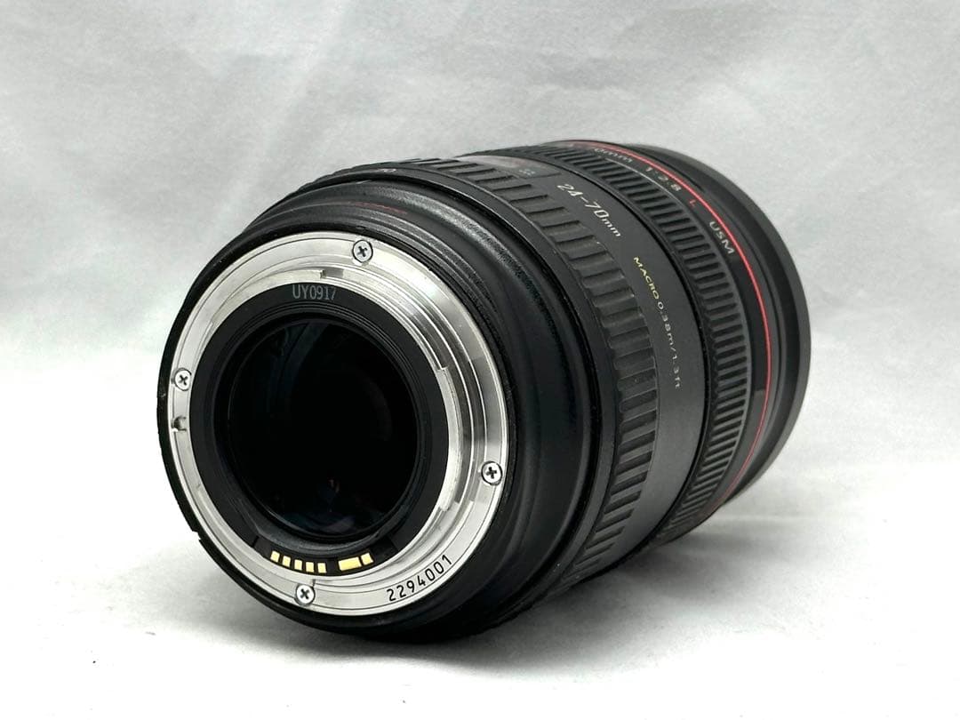 Canon EF 24-70mm f/2.8 L USM ズームレンズ