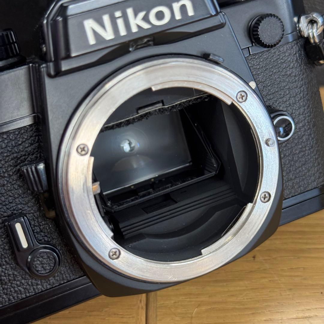 美品 Nikon FE2 ブラックボディ フィルムカメラ 一眼レフ