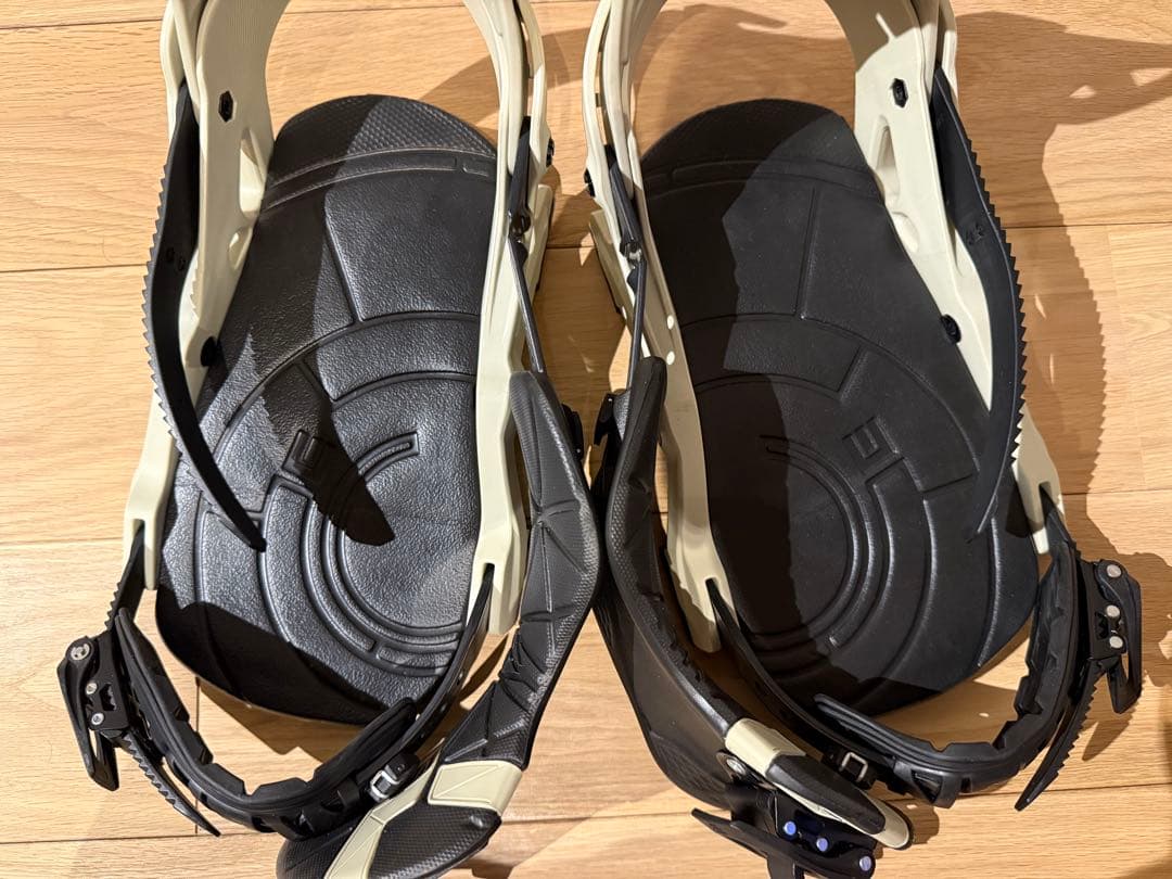 NOW BINDING BRIGADE スノーボードビンディング