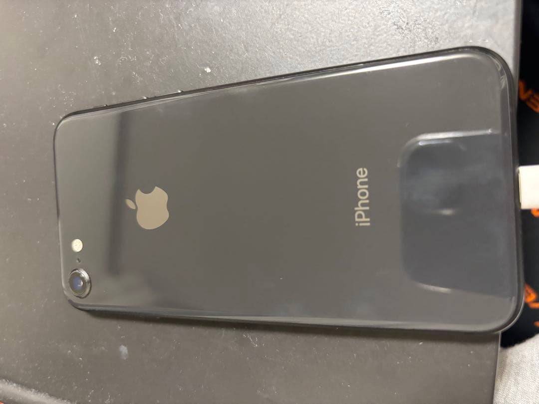 iPhone8 256GB SIMフリー　割れなし　ブラック　箱付き