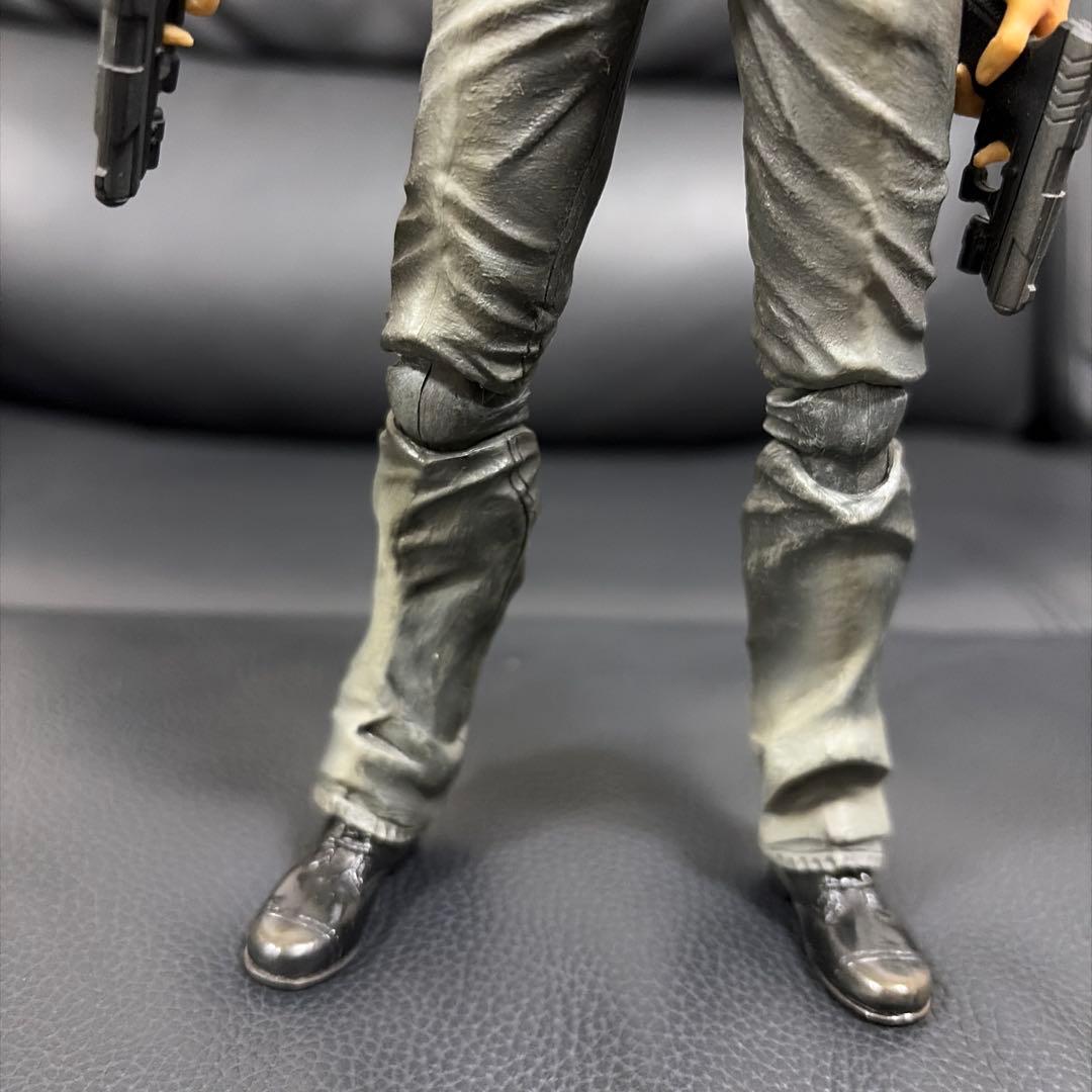 BIOHAZARD6 レオン S ケネディ フィギュア プレイアーツ改