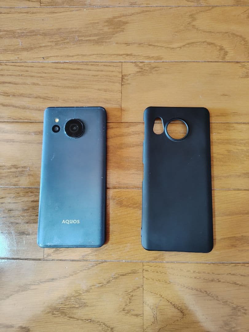 AQUOS sense8 コバルトブラック SH-M26 本体 グレーケース付き