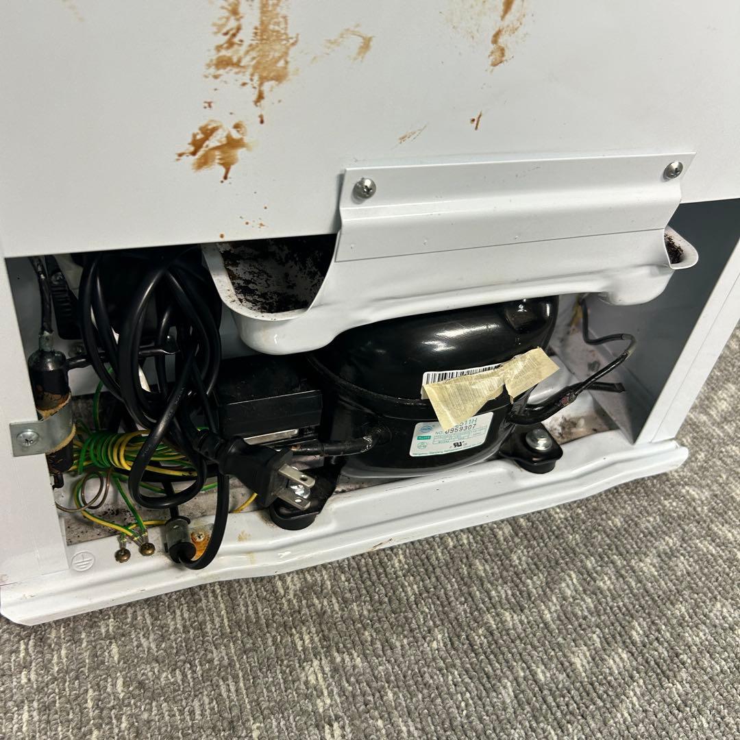 73 業務用 冷蔵ショーケース オフィスコンビニ XW-105 左右開き 小型