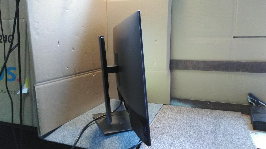 Dell27インチ　モニター中古良好な状態