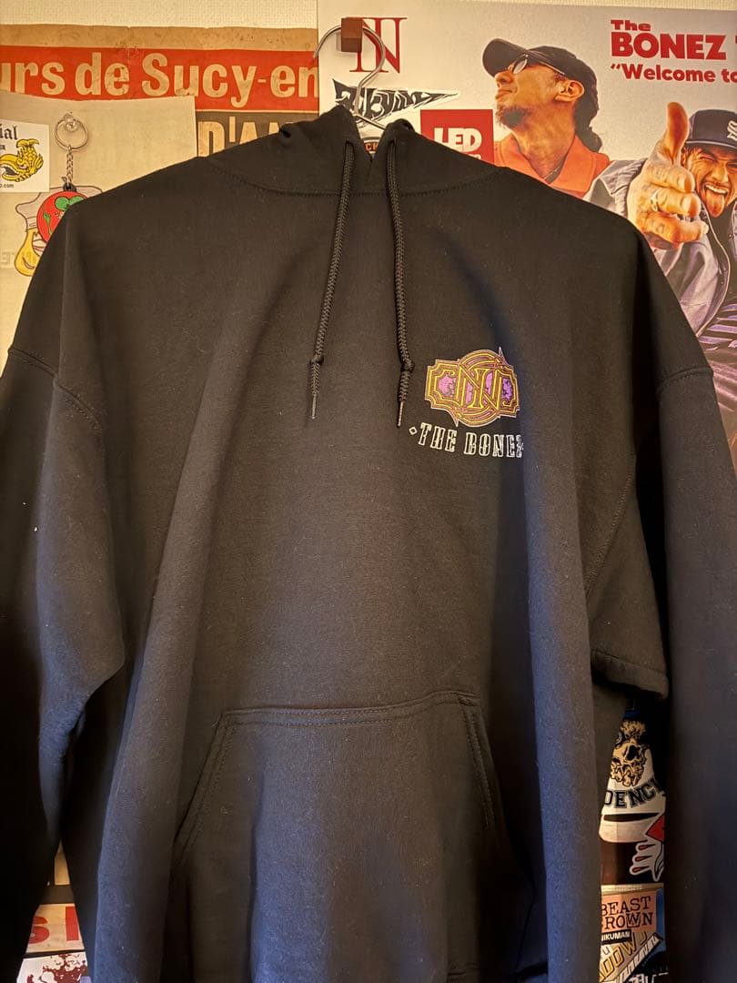 The BONEZ パーカー