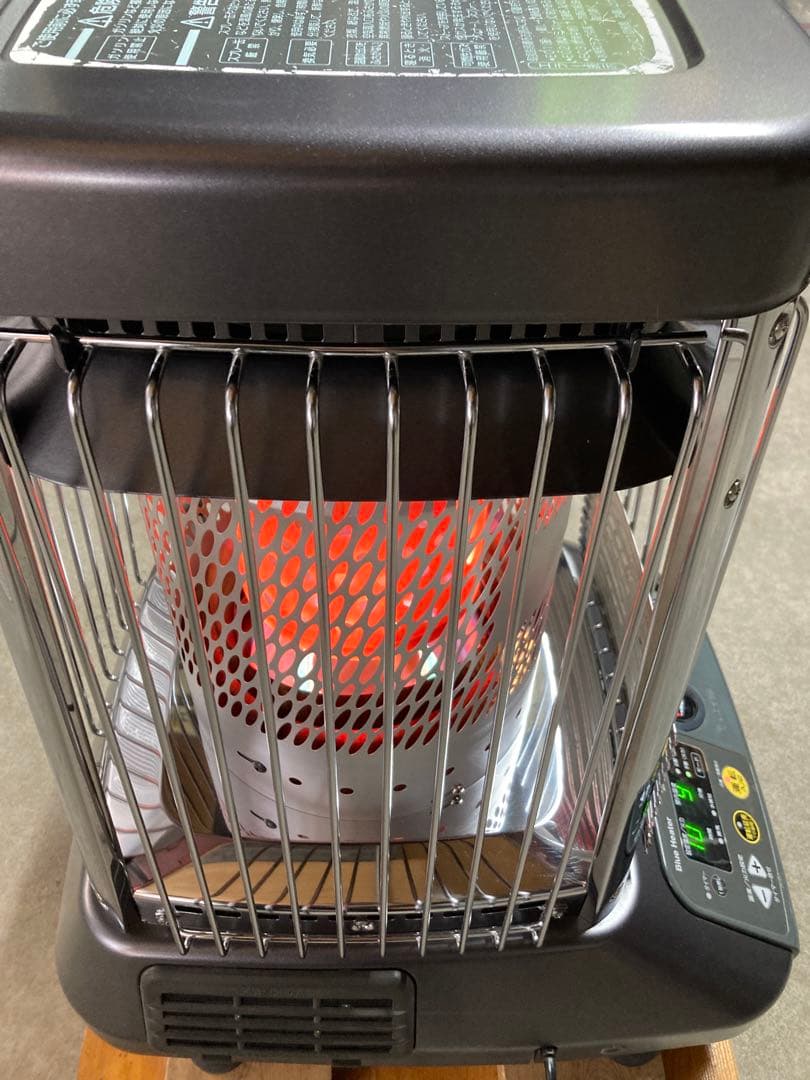 【送料無料‼】業務用ストーブ　ダイニチ ブルーヒーターFM-103F⑤