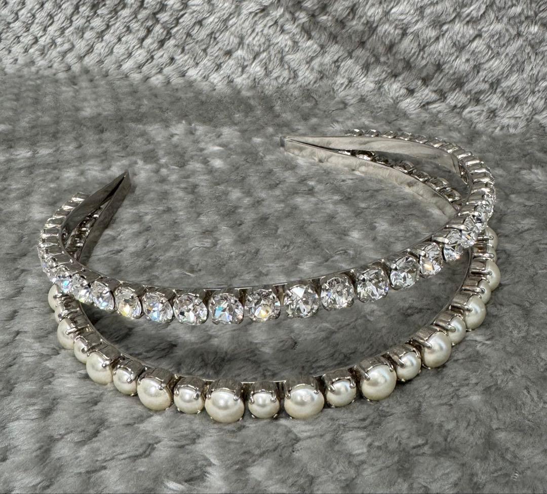 MIU MIU ミュウミュウ クリスタル&パール　カチューシャ