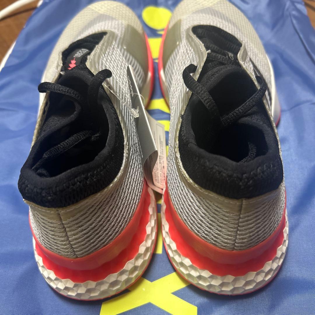 新品未使用　アディダス テニスシューズ メンズ 26.5ウーバーソニック３マルチ