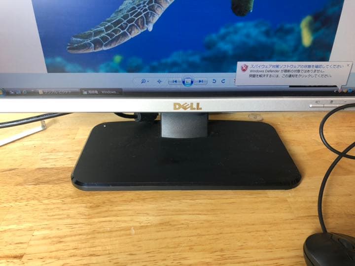 DELL SE198WFP ディスプレイ　19インチ