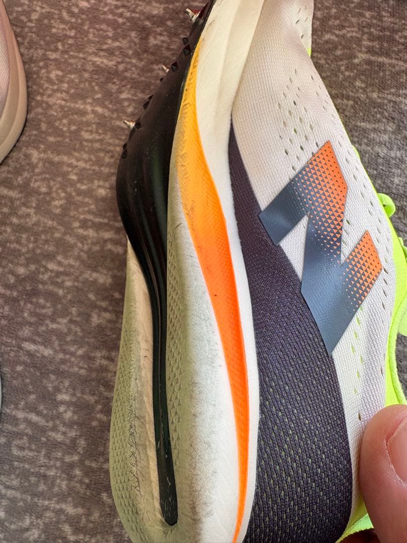 ボボ 様　New Balance FuelCell MD X v3 26cm