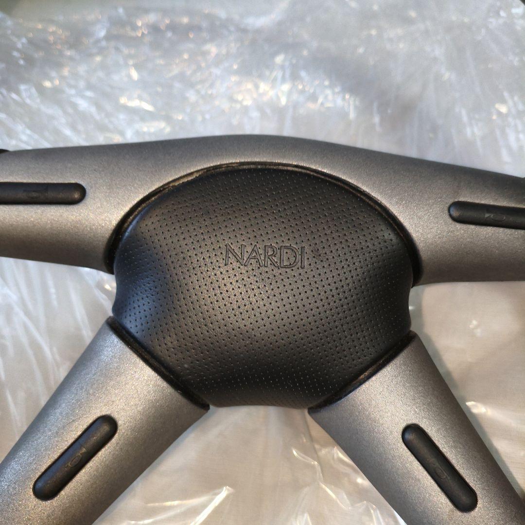 h*e様 ステアリングホイール 3本スポーク 黒/グレー