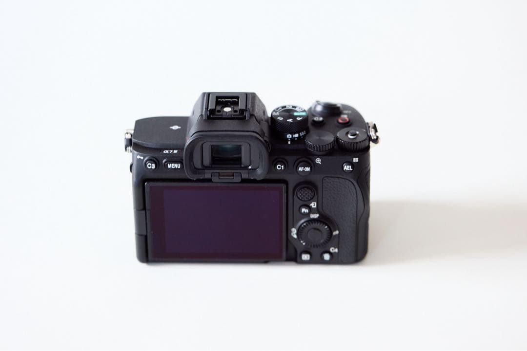 新品同様品 SONY α7IV ILCE-7M4 シャッター数約2600回