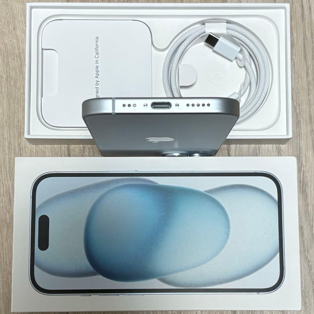 ほぼ新品バッテリー容量100% iPhone15 128GB SIMフリー 本体