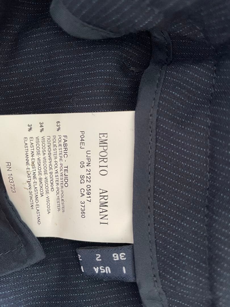 美品•アルマーニジーンズ　パンツスーツ