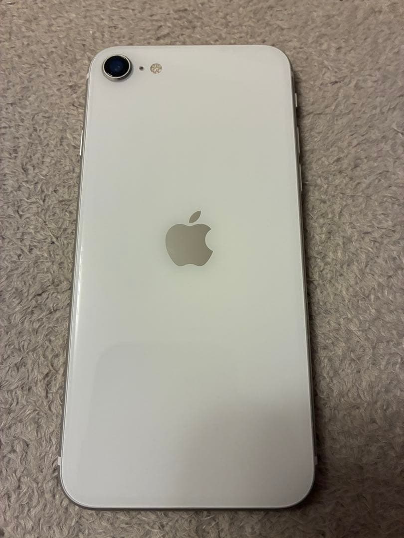 Apple iPhone SE 第二世代　ホワイト 本体　64GB 箱あり