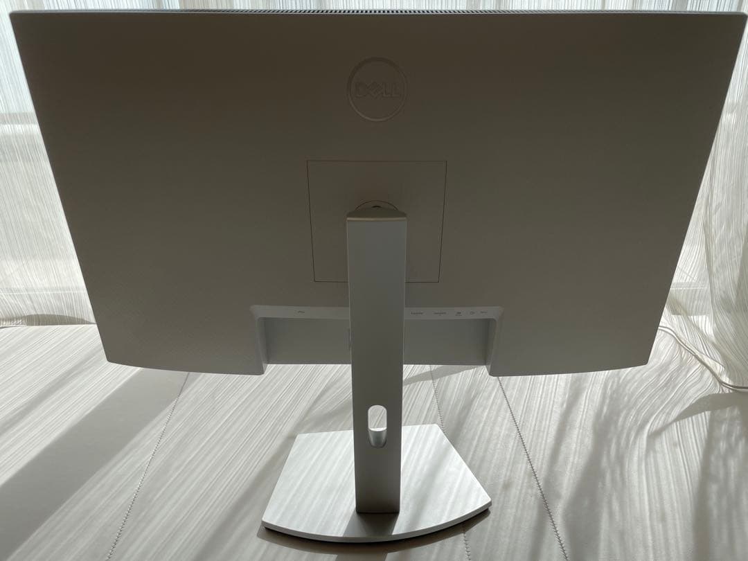 【美品】Dell(デル)27 4K UHD USB-C モニター S2722QC