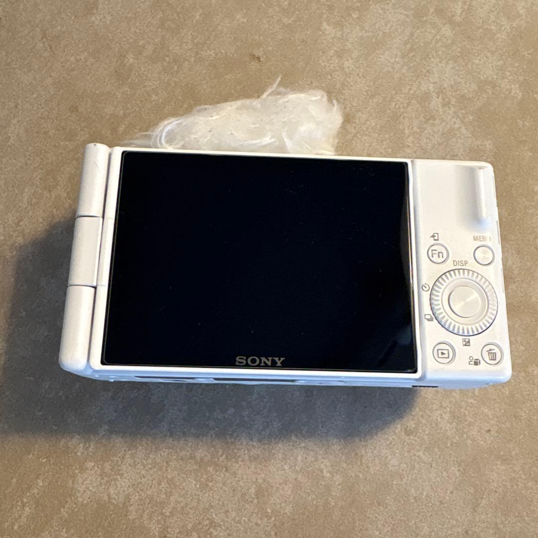 SONY コンパクトデジタルカメラ ホワイト　ZV-1M2