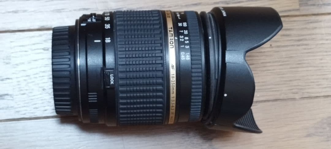 TAMRON キャノン用　18-250mm ズームレンズ