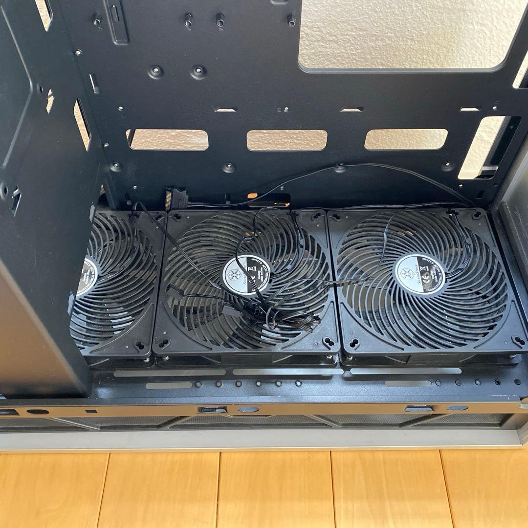 SilverStone ALTA F1 ATX 強化ガラスPCケース