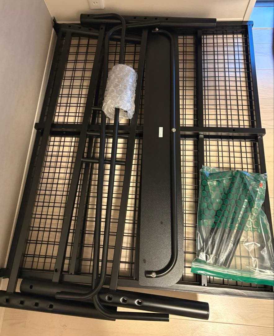 LOWYA [幅123.5][セミダブル] パイプベッド フレーム