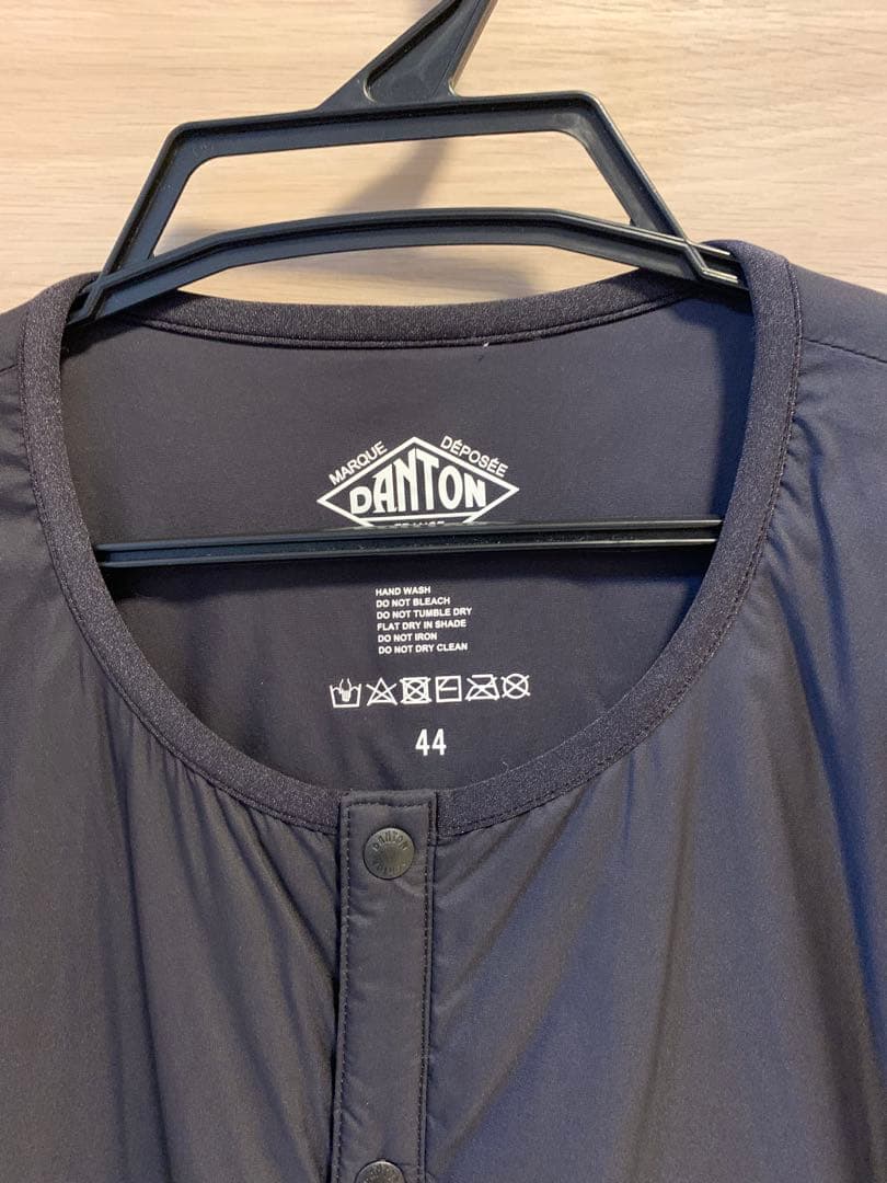 【美品】ダントン　インサレーションノーカラージャケット