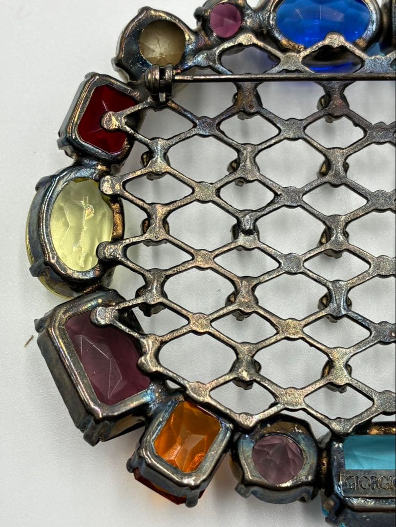 GIORGIO ARMANI ジョルジオ アルマーニ マルチカラー大ぶりブローチ