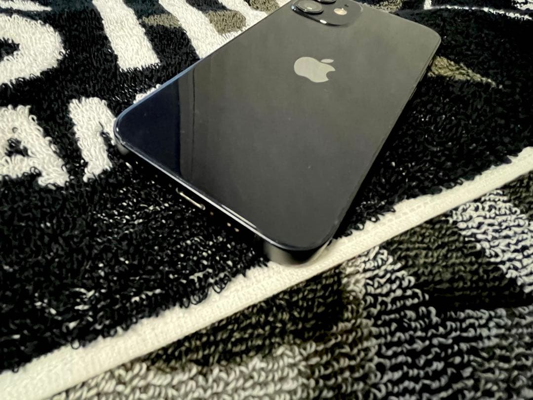 iPhone12mini 256GB ブラック 元箱つき 付属品未使用