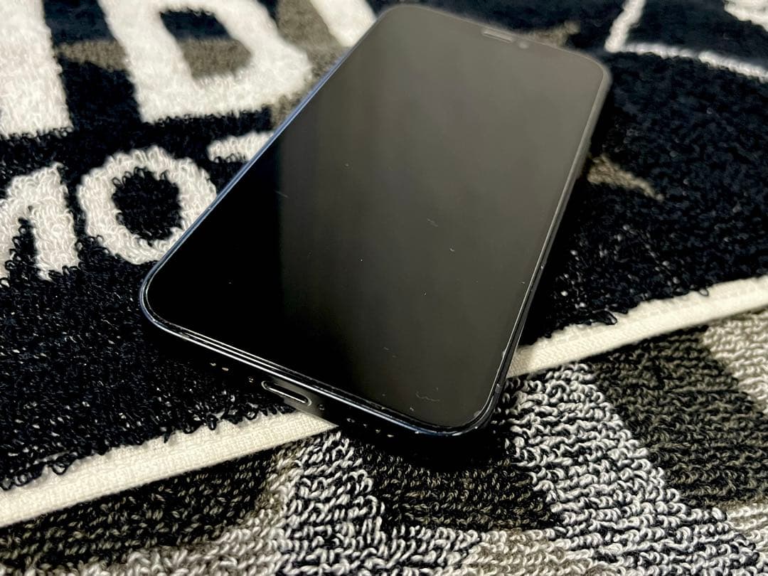 iPhone12mini 256GB ブラック 元箱つき 付属品未使用