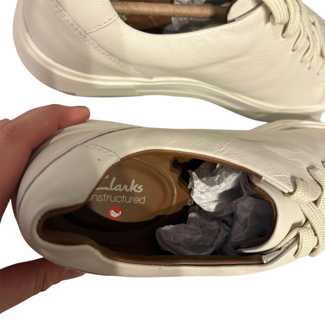【新品未使用】Clarks アンコスターレススニーカー 本革 ホワイト UK9