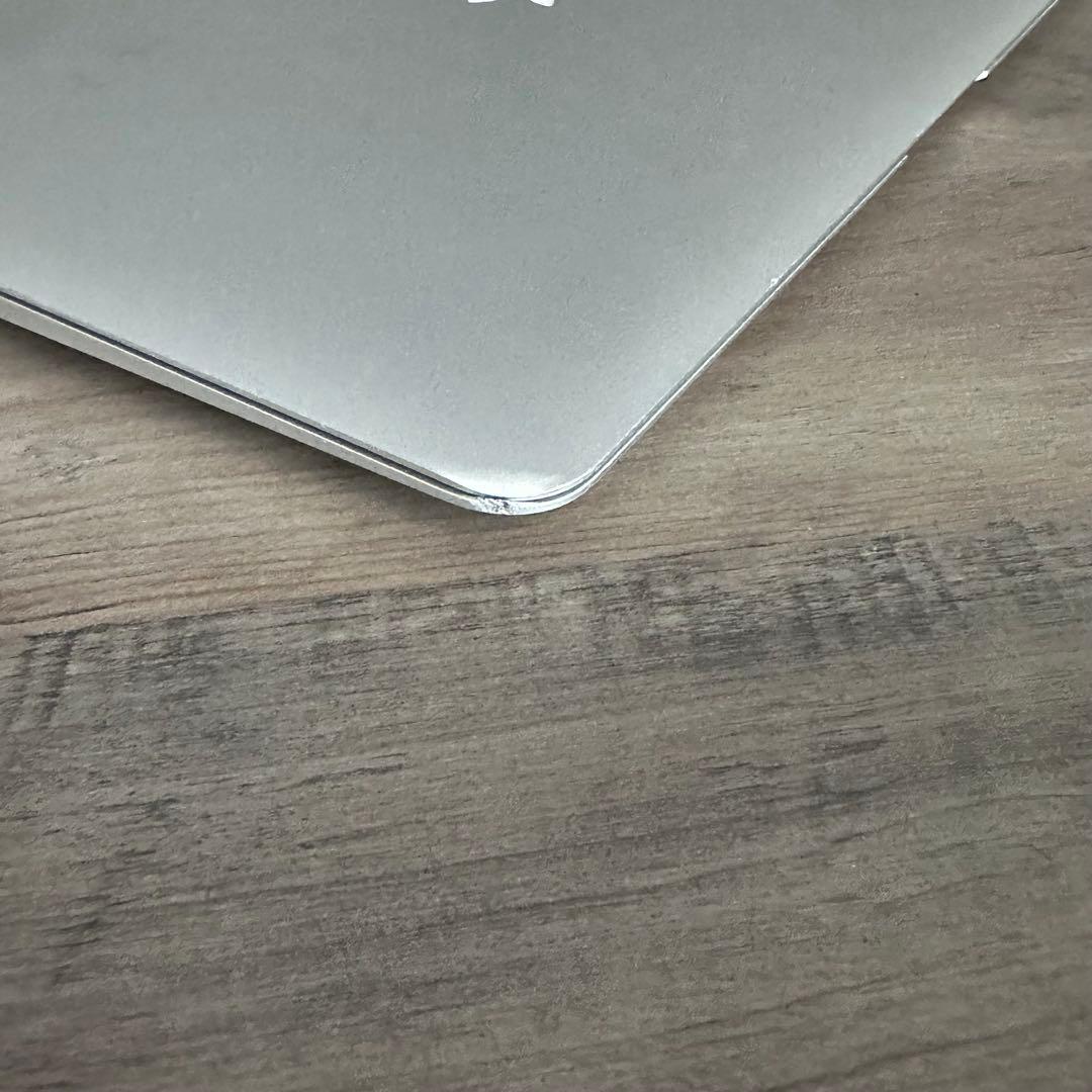 動作OK MacBook Air 13 2015 i5 4GB 128GB