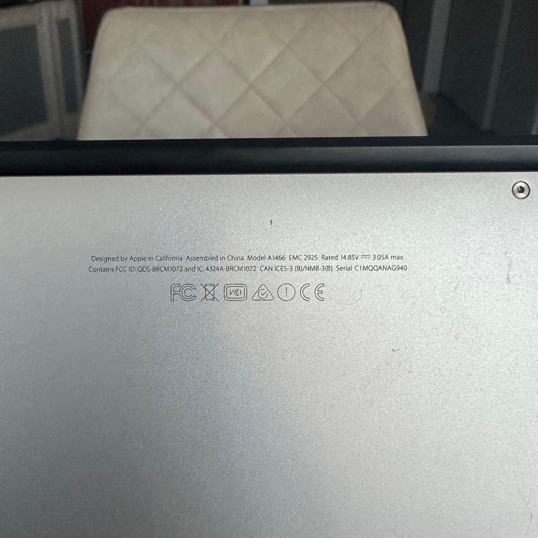 動作OK MacBook Air 13 2015 i5 4GB 128GB