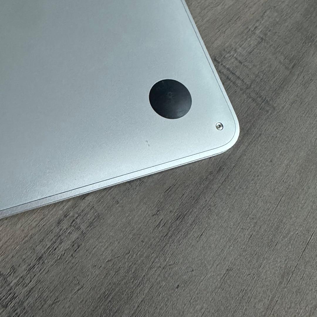 動作OK MacBook Air 13 2015 i5 4GB 128GB