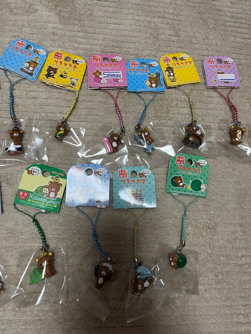 ご当地　リラックマ　根付け　ストラップ　18個