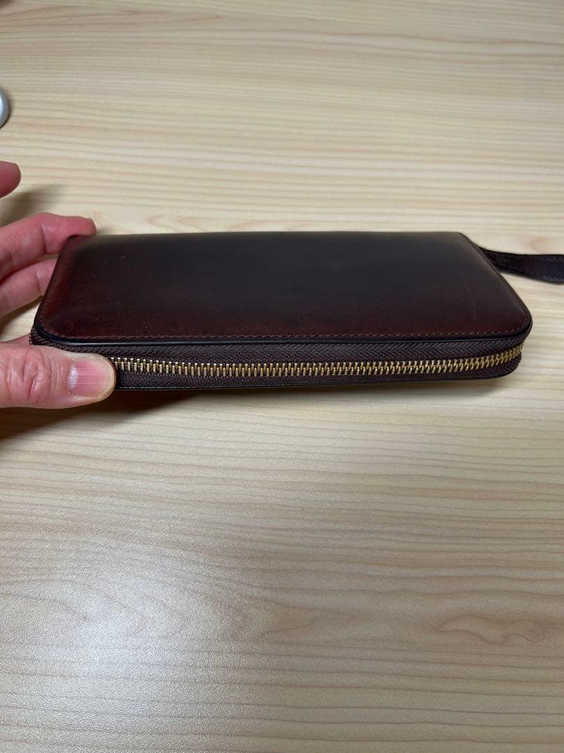 alt81 オルト81長財布 ラウンドジップ