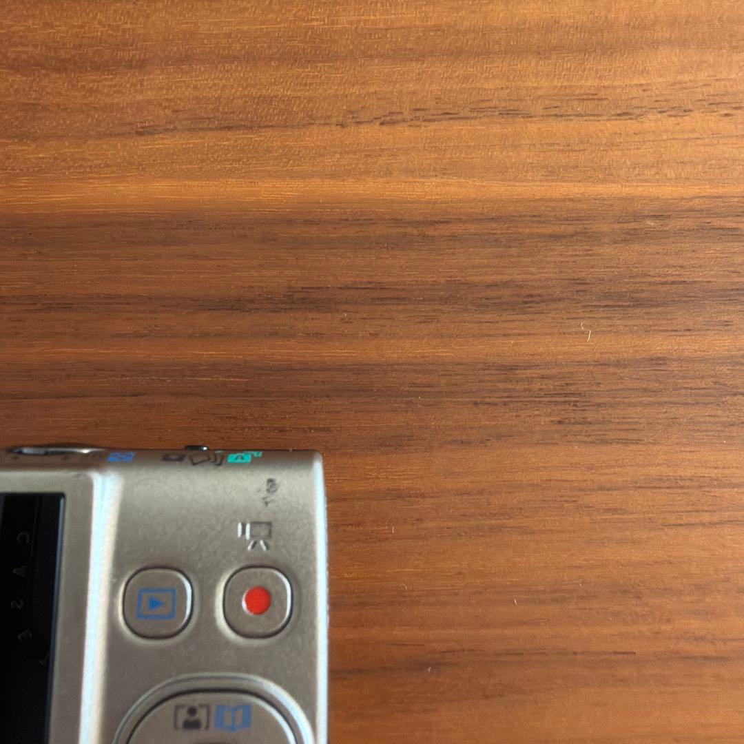 Canon IXY650 シルバー