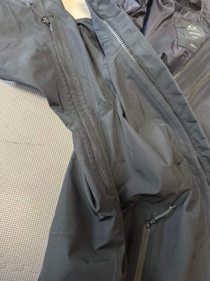 OAKLEY ゴアテックスナイロンジャケット