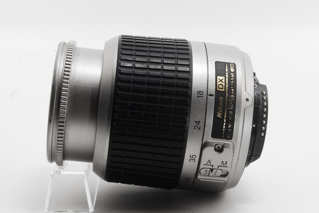 Nikon D40 標準レンズセット 初心者向け【極軽量×簡単操作】